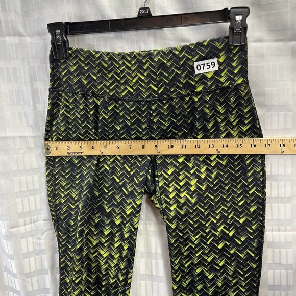 Danskin Now Black & Neon Green Capri Pants Womens Size S (4-6)Pocket - Picture 5 of 10